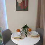 Magic Iris Reception 24h Apartamento *
